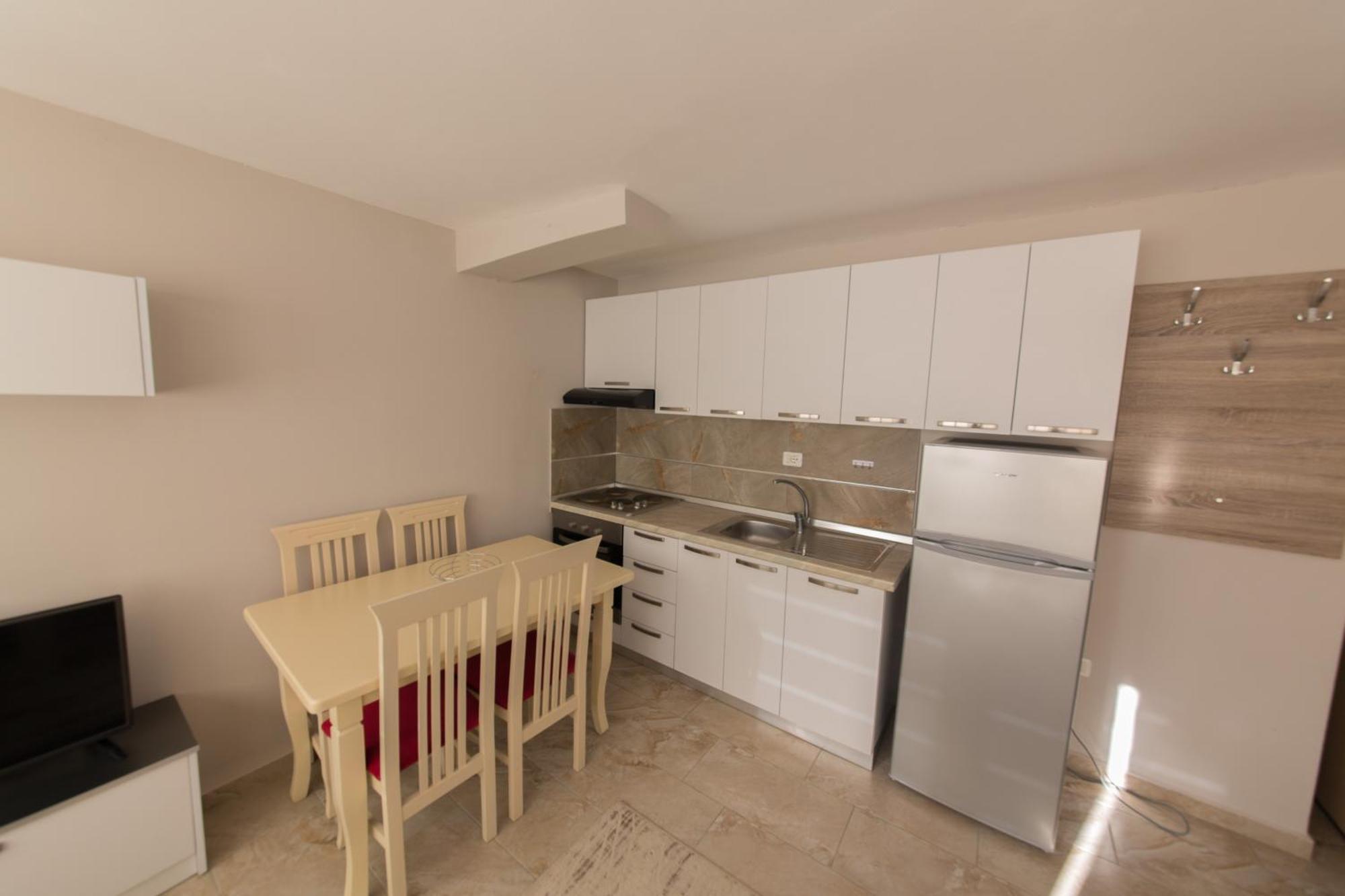 Apartments Qerret 골렘 객실 사진