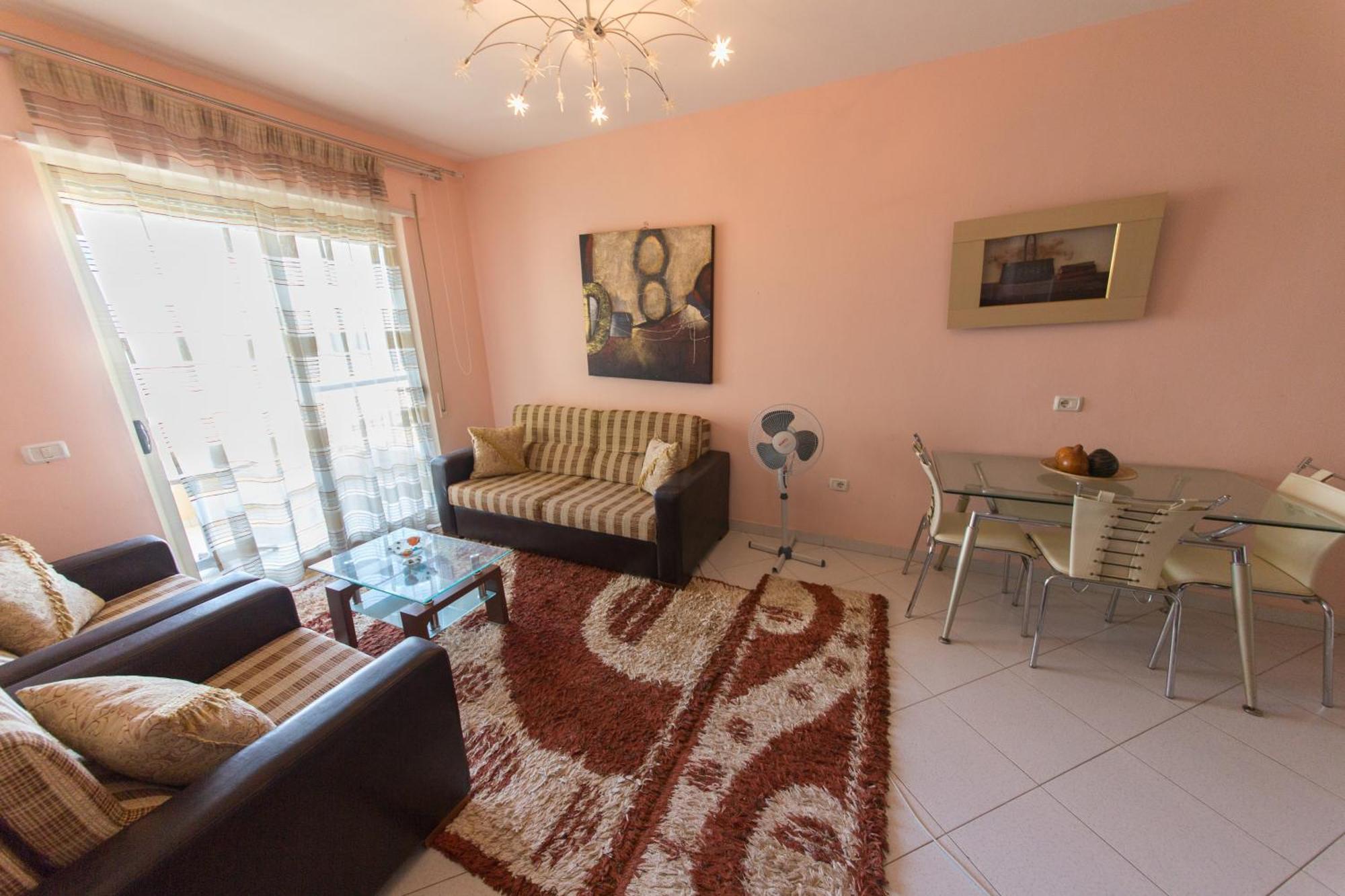 Apartments Qerret 골렘 외부 사진