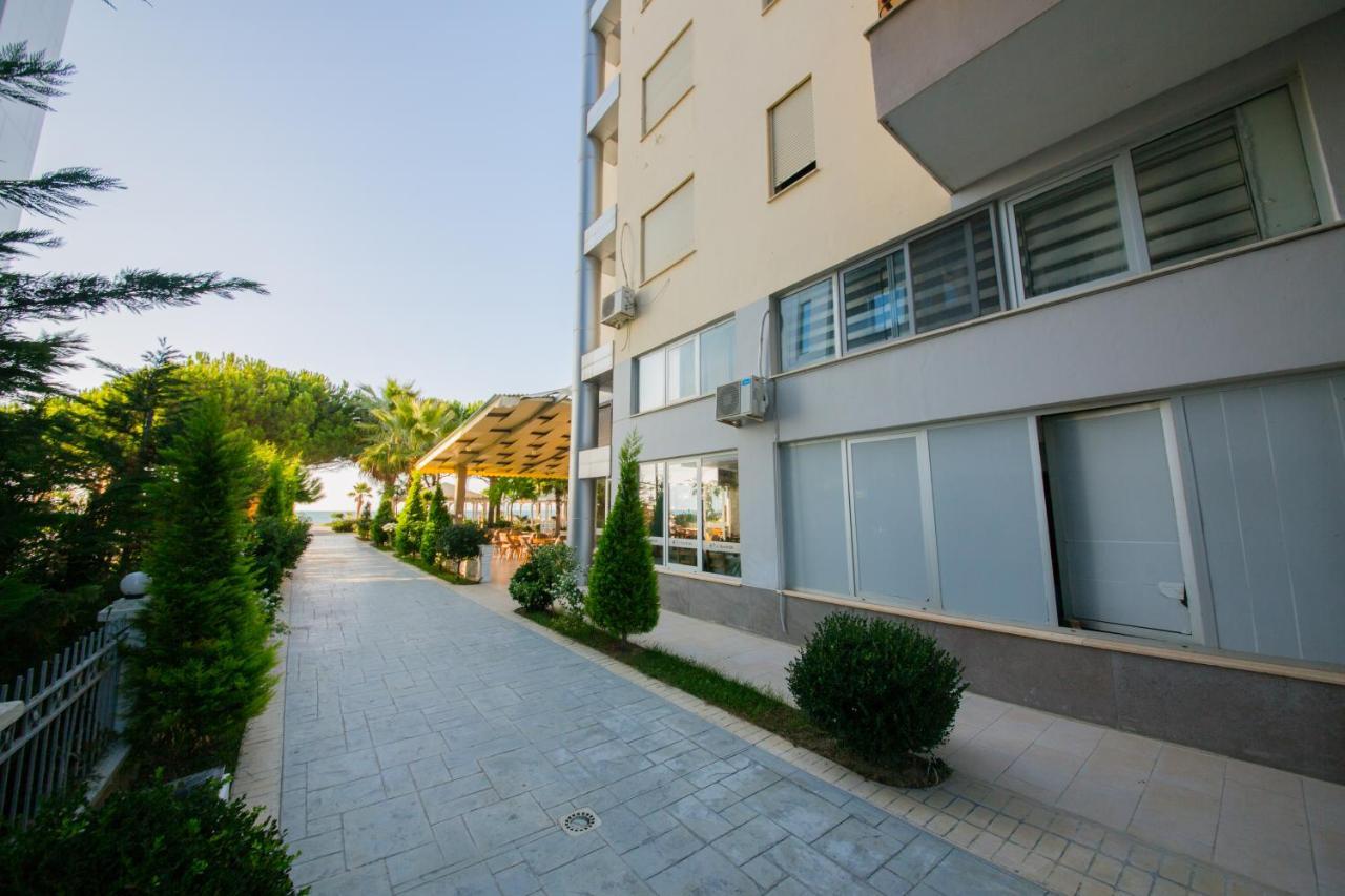 Apartments Qerret 골렘 외부 사진