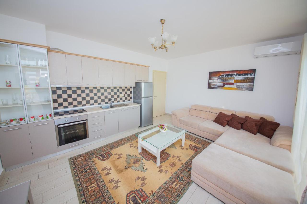 Apartments Qerret 골렘 외부 사진